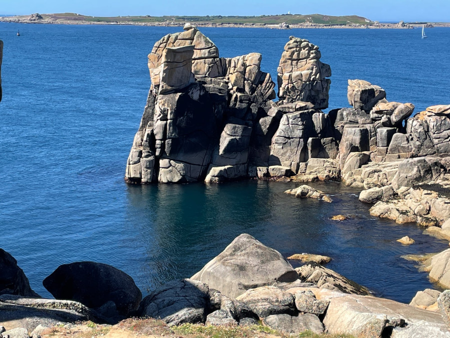 Granite rocks on Penninis Head, St Mary's, Isles of Scilly